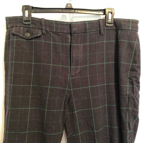 GAP Women’s High Rise Cropped Pants - Picture 3 of 5